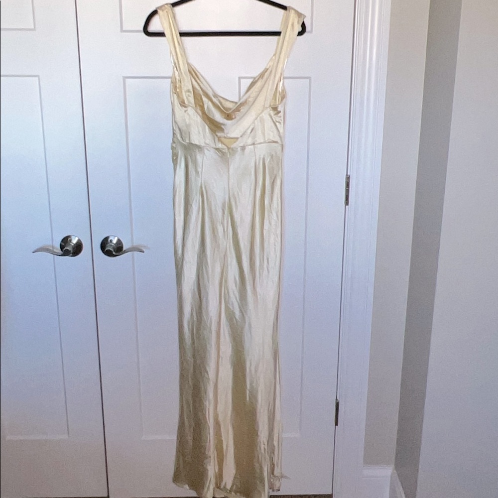 NWT Runaway The Label - Havanna Dress - Yellow - Picture 4 of 11